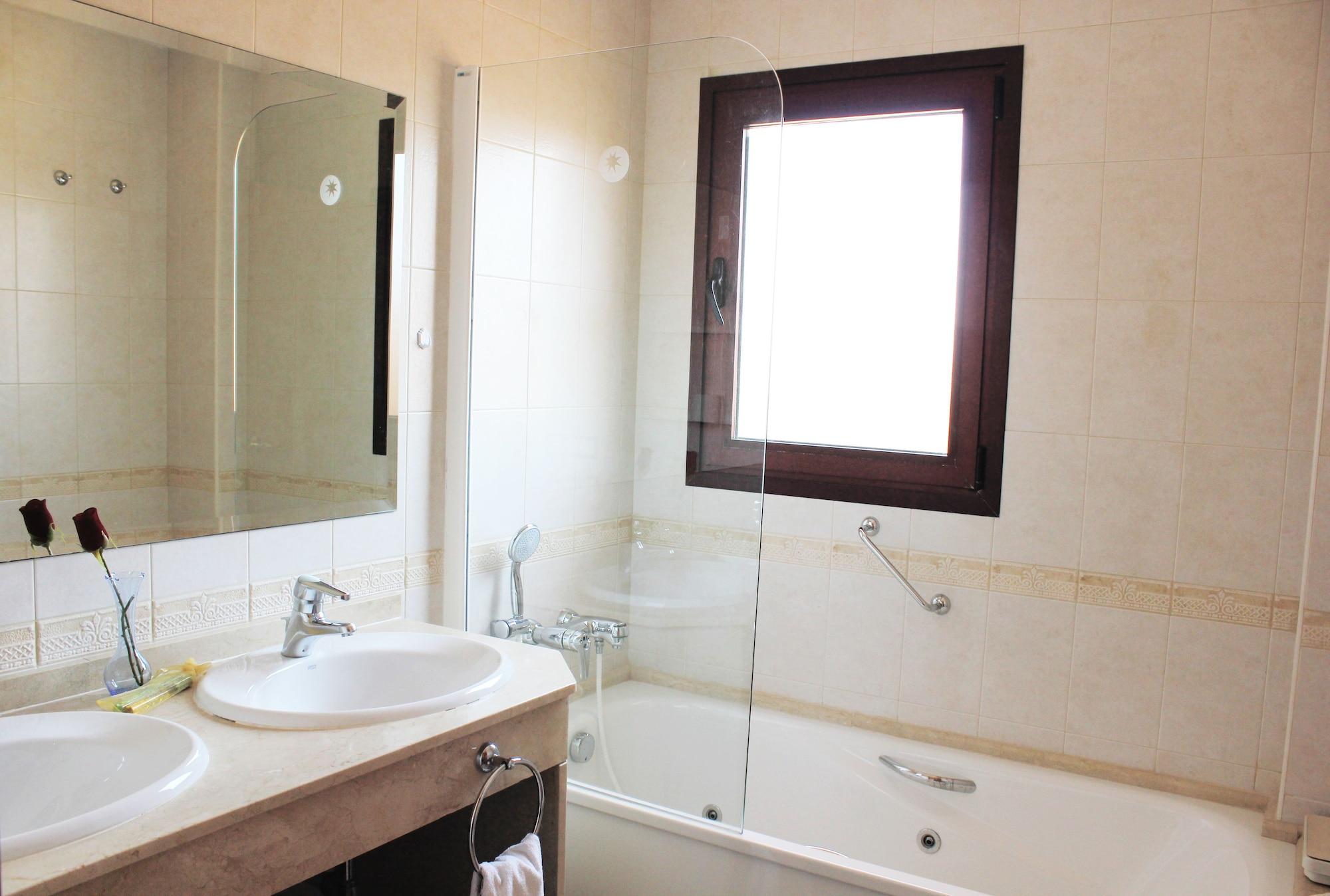 Apartamentos Albir Confort - Avenida III El Albir Eksteriør bilde