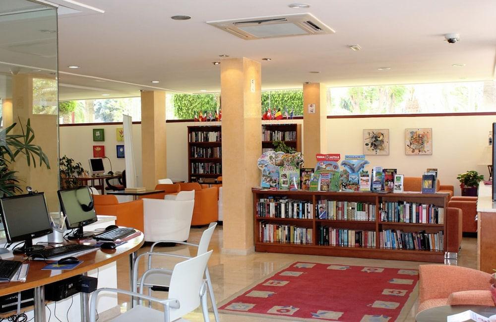 Apartamentos Albir Confort - Avenida III El Albir Eksteriør bilde